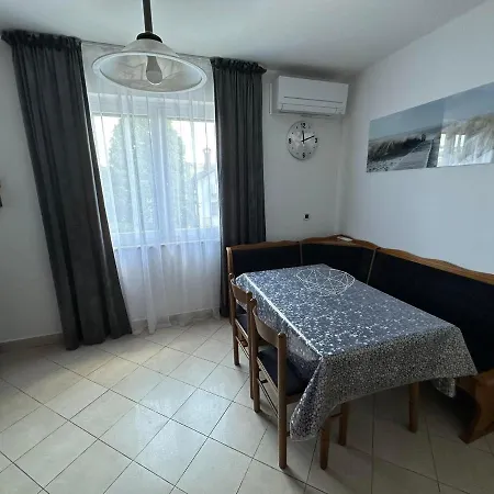 Apartma Zonta Διαμέρισμα *